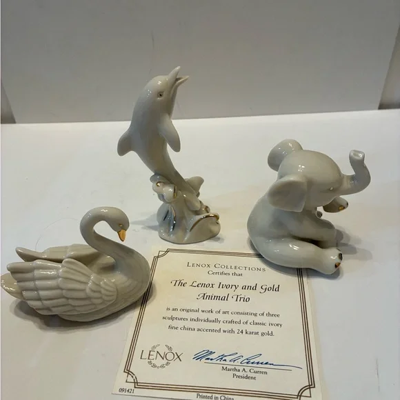 Lenox Ivory & Gold Animal Trio. Elephant, Dolphin & Swan Figurines W/ COA - Picture 2 of 6